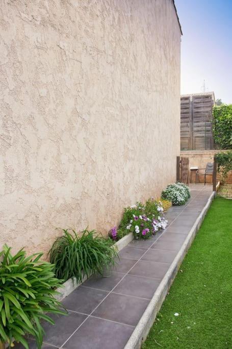 Apartment En Rez De Jardin Et Terrasse Ds Hyeres