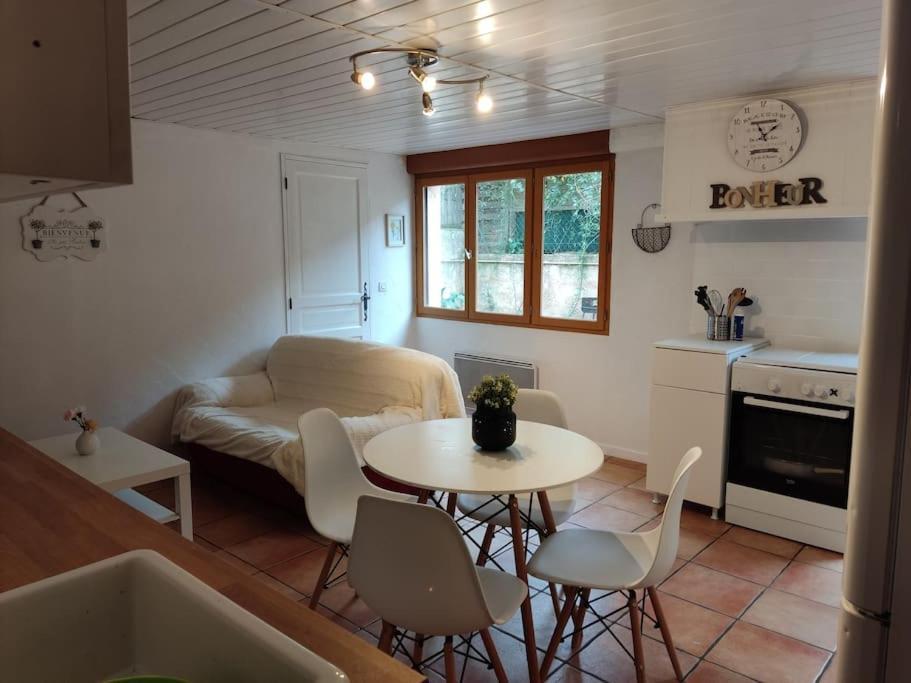 En Rez De Jardin Et Terrasse Ds Appartement Hyères